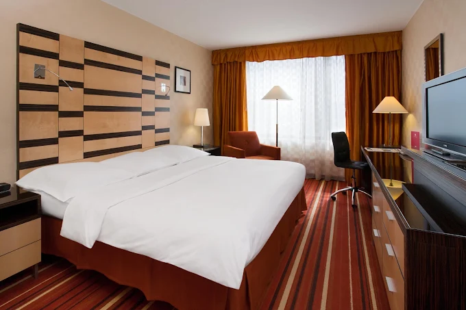 هتل آزیموت سنت پترزبورگ