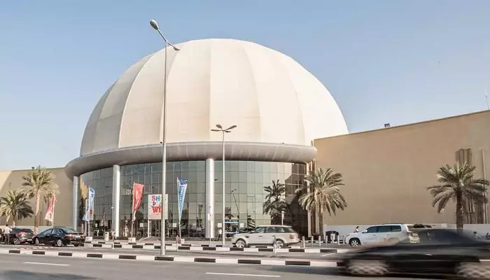 اوت لت مال دبی
