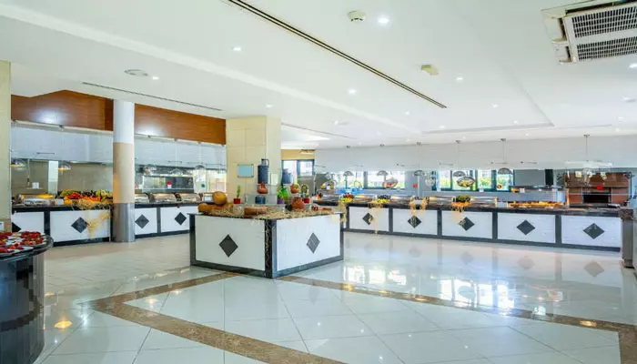 هتل کوئین پارک لجاردین آنتالیا
