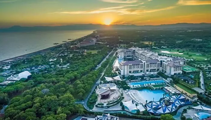 هتل رگنوم کاریا آنتالیا